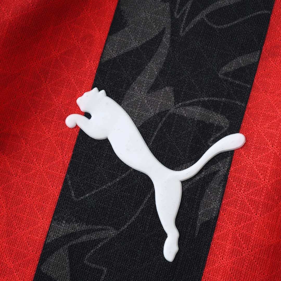 Maglia Calcio 2025/26 MILAN – Versione Player con Patch Serie A